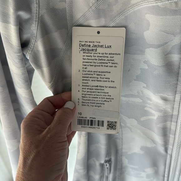 Lululemon size 10 Define Jacket Lux *Jacquard luxtreme - Picture 12 of 14